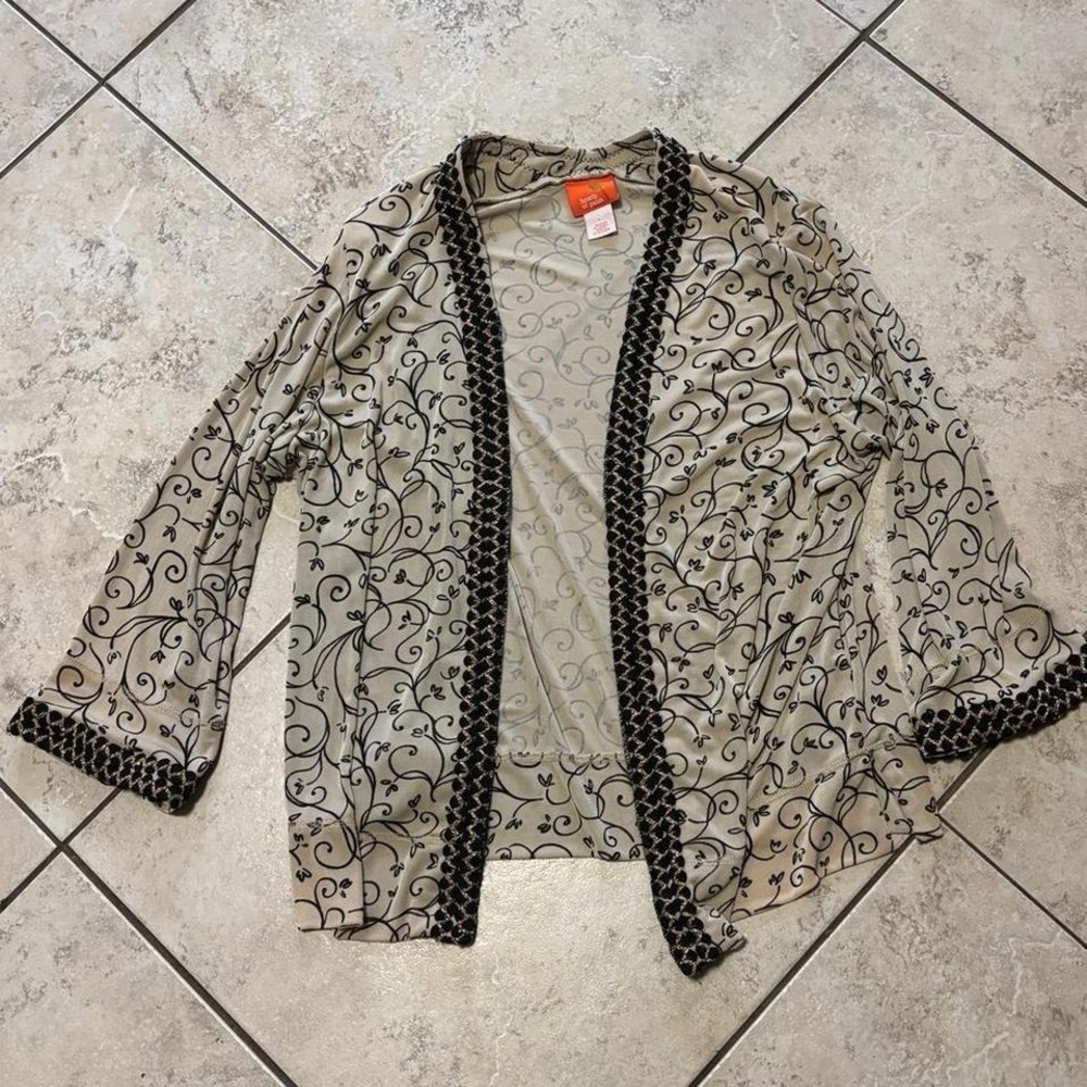 Hearts of Palm‎ open cardigan size large